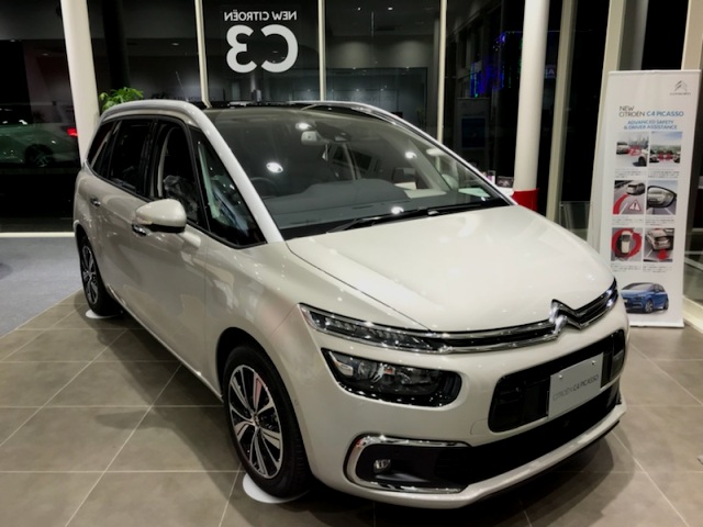 Grand C4 Picasso  DUNE BEIGE！！