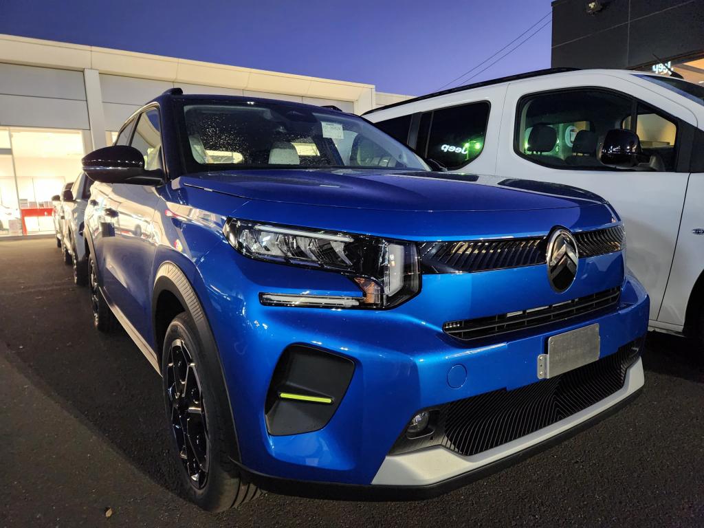 【現車到着のお知らせ】NEW C3 HYBRID