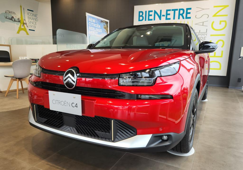 【現車展示中】NEW C4 HYBRID Edition Lumièreデビュー